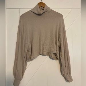 Women’s hollister turtle neck top
